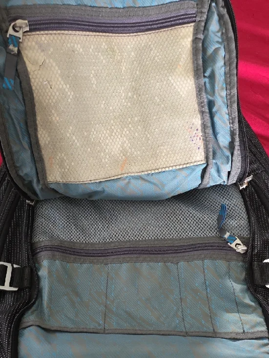 Thule Crossover Backpack - Picture 8 of 9